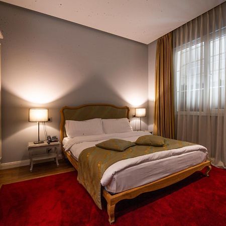 Classic Hotel Tirana Exterior foto